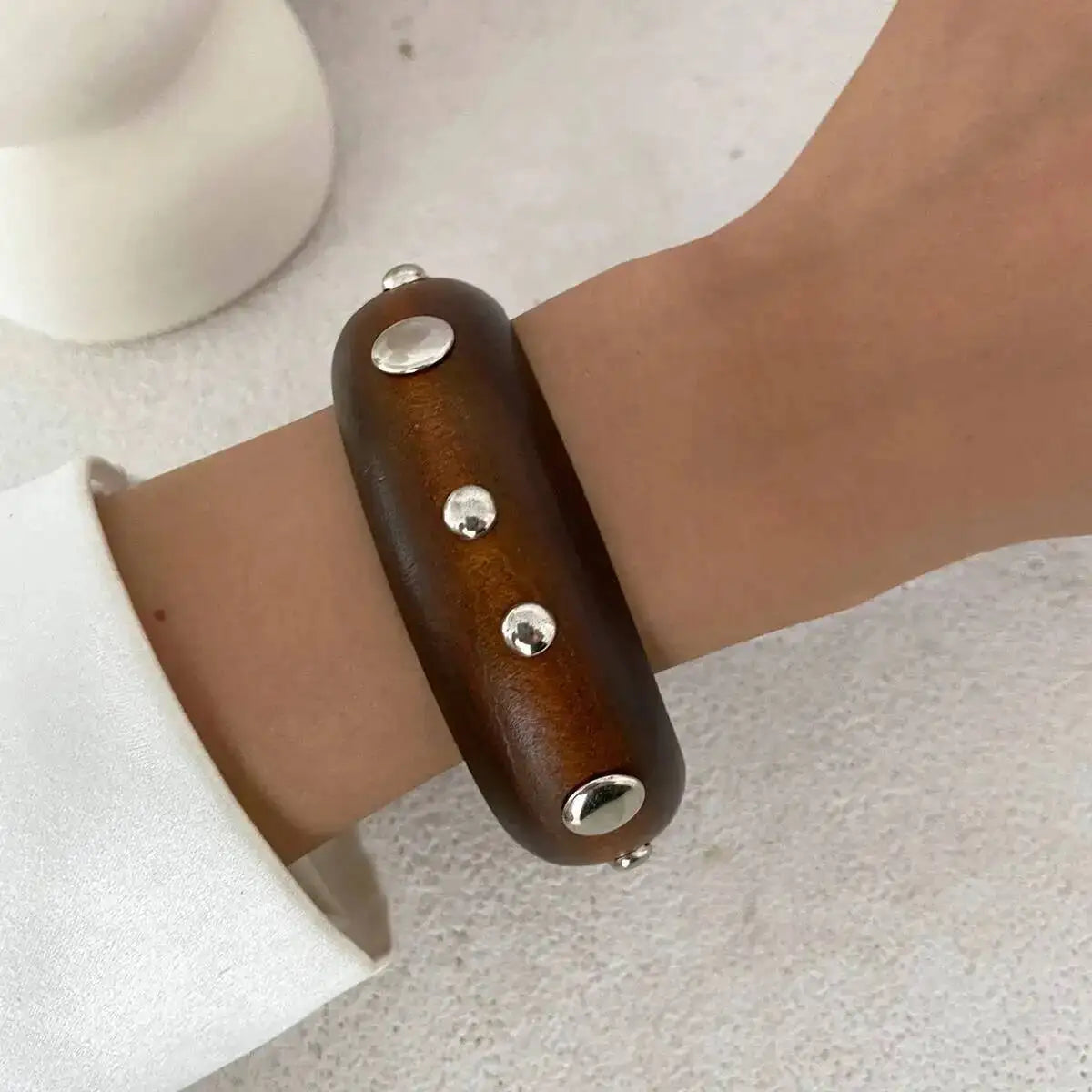 Retro Classic Geometric Round Wooden Bangle for Women New Trend Creative Charm Arm Bracelets Hand Jewelry Accessories