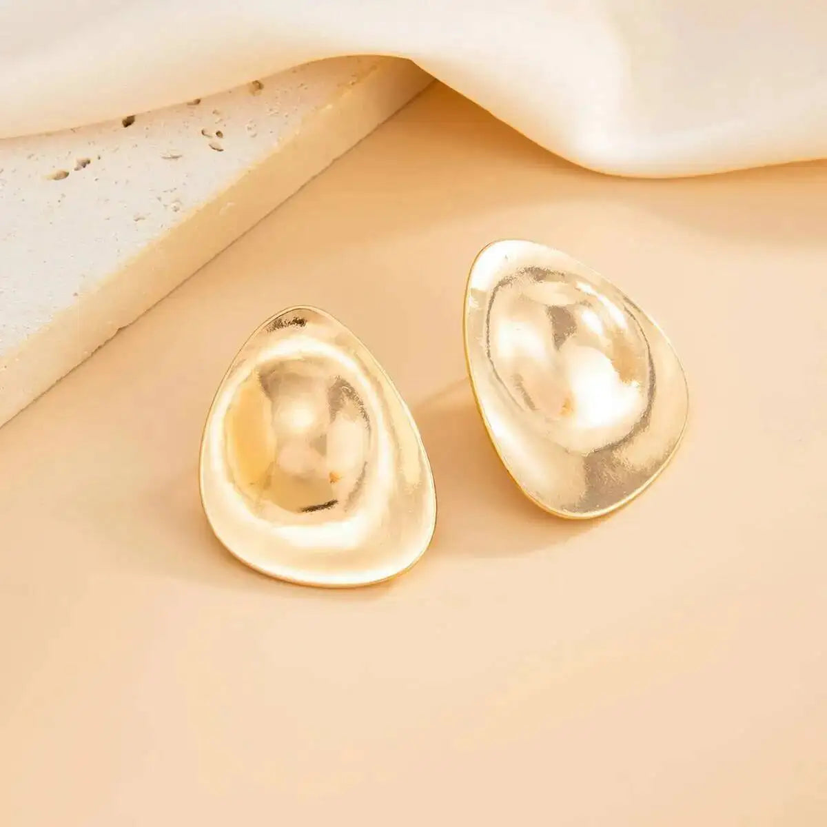 Minimalist Winter Irregular Metal Triangular Stud Earrings Women Fashion Geometric Party Jewelry Accessories Gifts