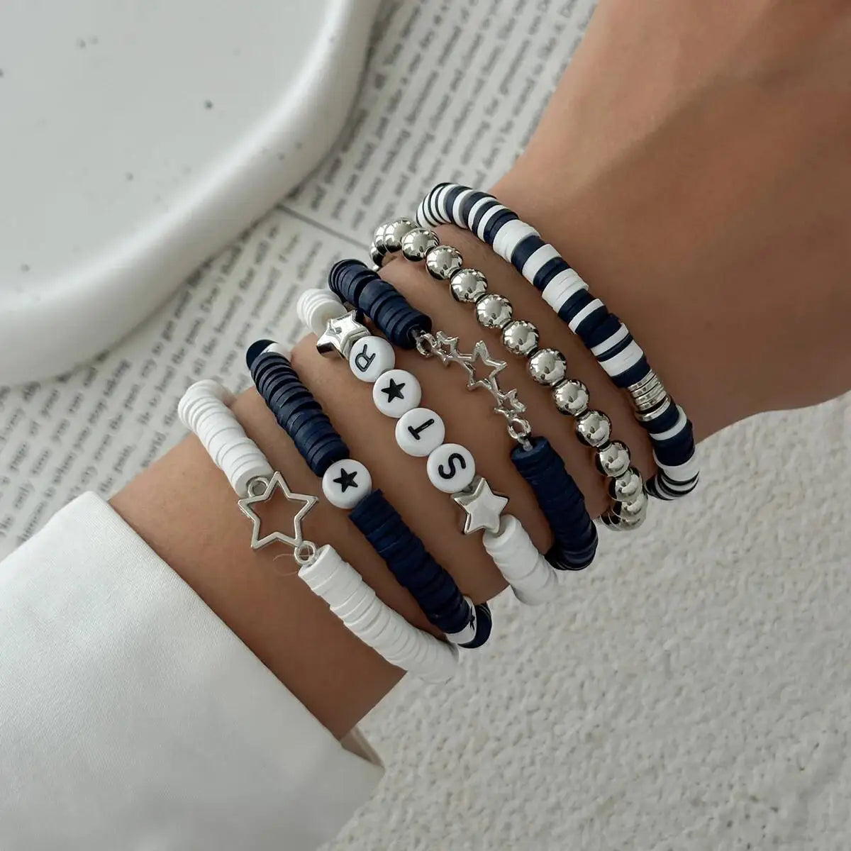 6Pcs Trend Creative Black White Soft Ceramic Acrylic Bead Bracelet Set Versatile Letter Bracelet on Hand Accessory Jewelry