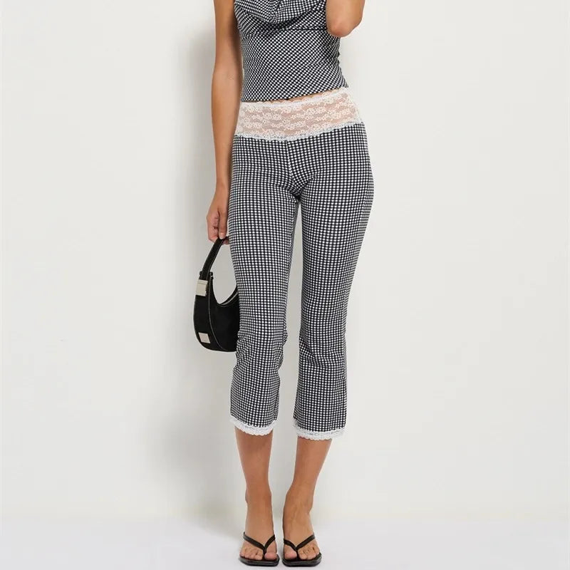 Women Y2K Gingham Cropped Flare Pants Lace Hem Capri Pants Plaid Checkered Low Rise Slim Fit Casual Streetwear Trousers
