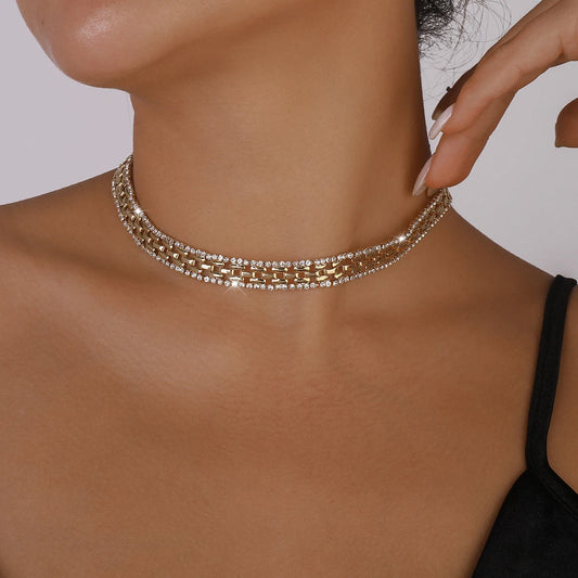 Unique Geometric Rhinestones Square Chain Necklace for Women Vintage Crystal Hollow Out Clavicle Link Aesthetic Neck Jewelry New