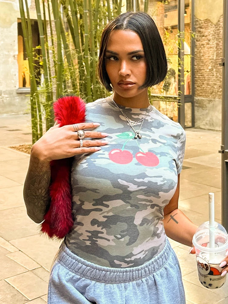 Camouflage Cherry Print T-Shirts Women Summer Trend o-Neck Short Sleeve Skinny Stretch Fashion Classic Streetwear