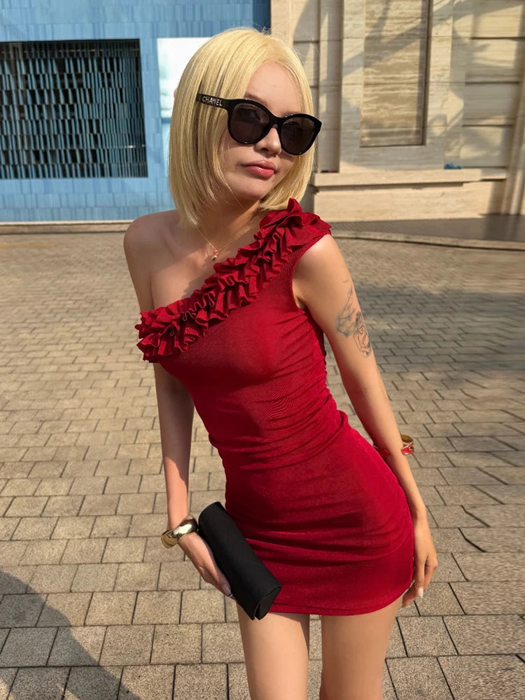 Folds Dress Women Asymmetrical Collar Sleeveless Skinny Summer Fashion Classic Party Sexy Midnight Chic Mini Bodycon