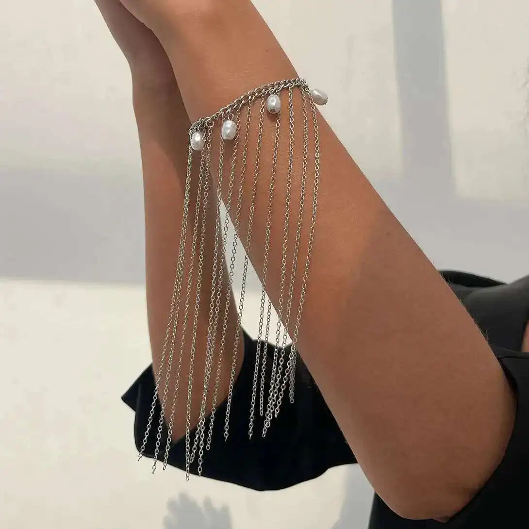 Trendy Creative Imitation Pearls Long Tassel Hand Chain Bracelet Women Unique Temperament Metal Bracelets Charm Jewelry