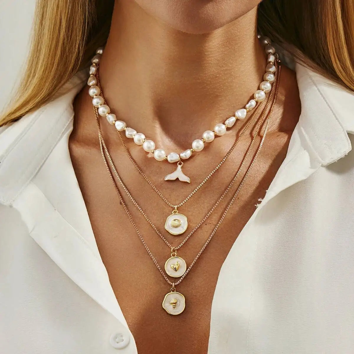 4Pcs/Set Bohemia Imitation Pearl Fishtail Pendant Chokers Necklace for Women Y2K Exquisite Beaded Neck Chain Jewelry Set