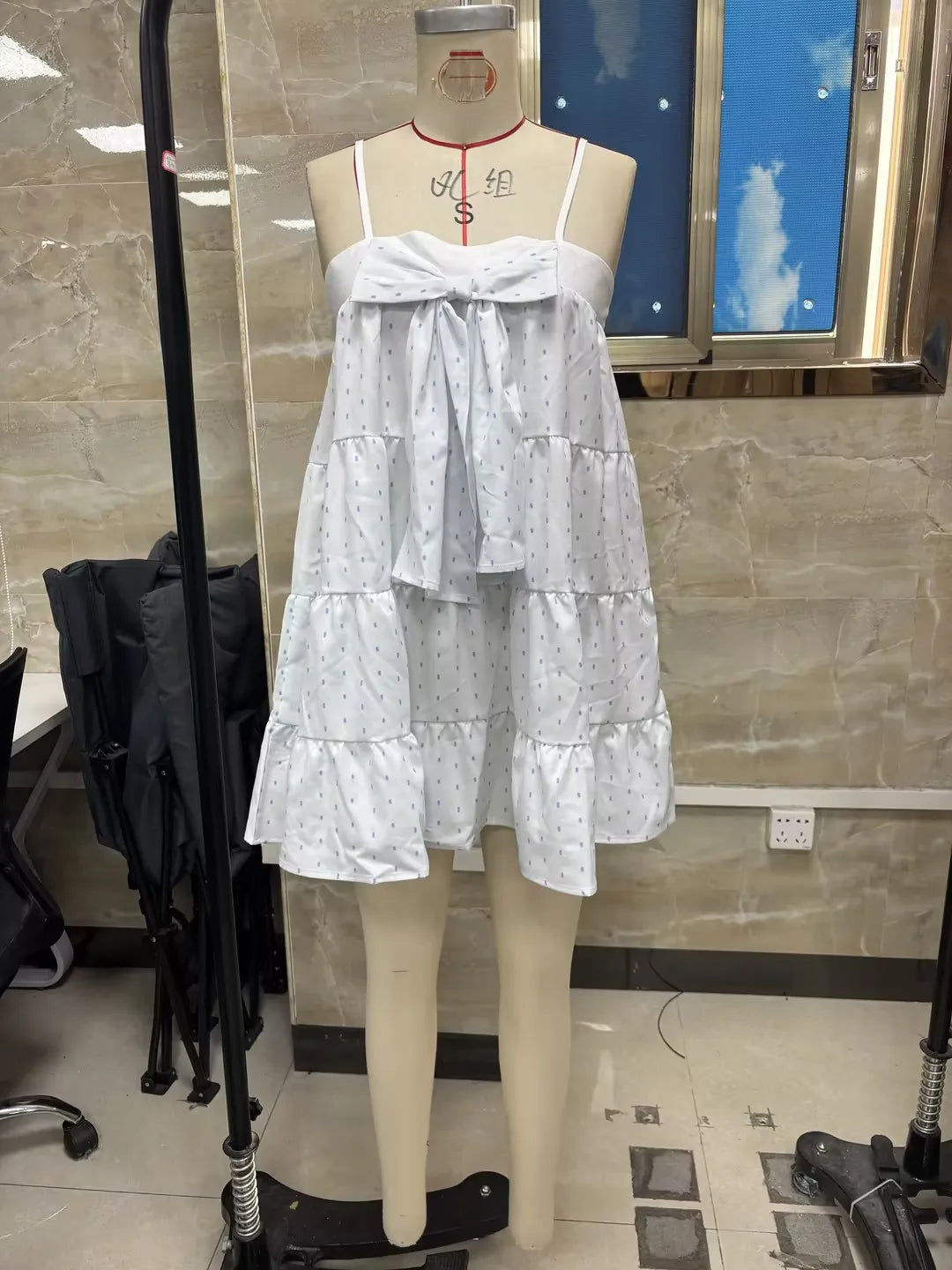 Women's Mini Cami Dress Stylish Dots Print Decorative Bow Square Neck Spaghetti Strap Short Dress for Summer Vacation