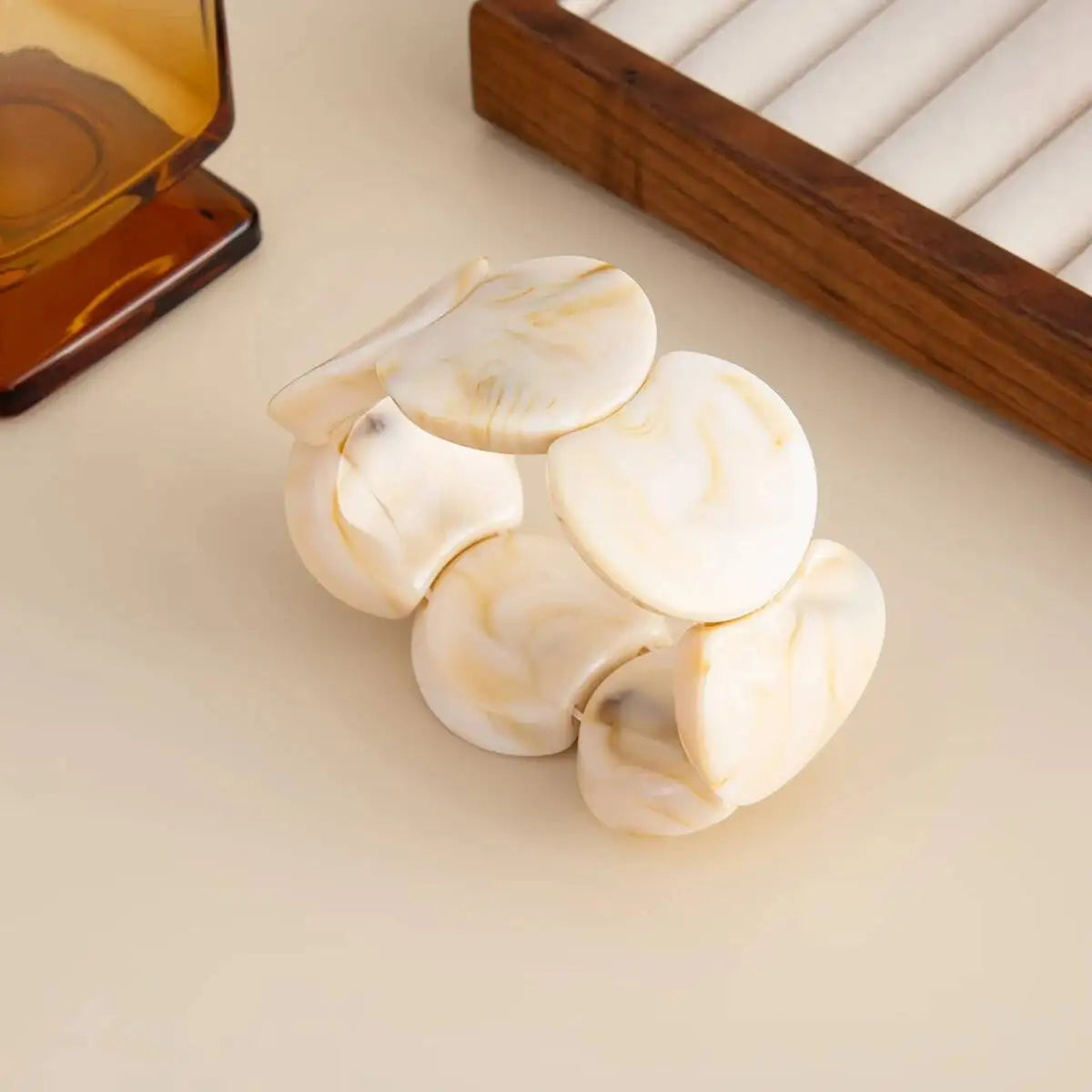 Vintage Wide Resin Acrylic Bracelet Set for Women Exaggerated Stacking Bangle Trendy Red Pink off White Smudge Splicing Jewelry