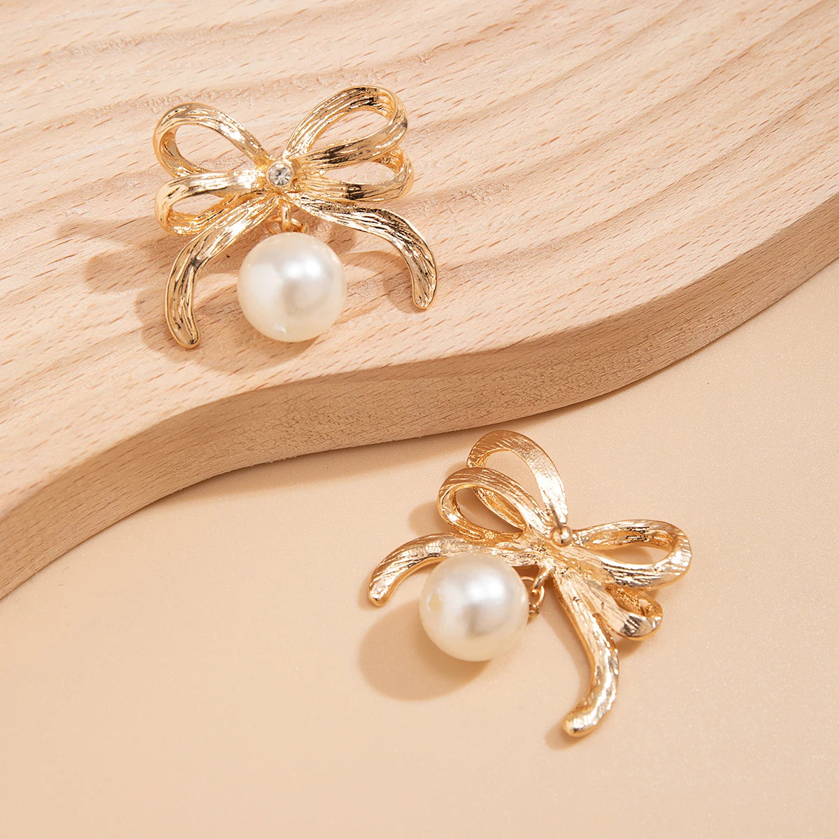 Elegant Bow Bowknot Drop Earrings for Women Trend Imitation Pearl Piercing Hanging Earring Wed Jewelry Accessories