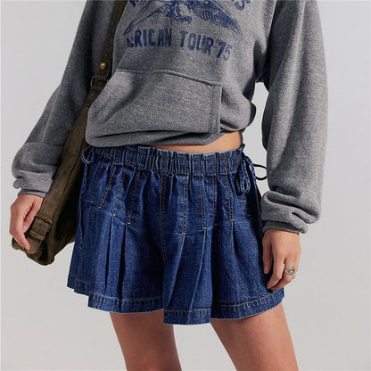 Women Y2K Retro Pleated Denim Shorts High Waist Elastic Waist Wide Leg Casual Shorts with Drawstring Pockets Streetwear