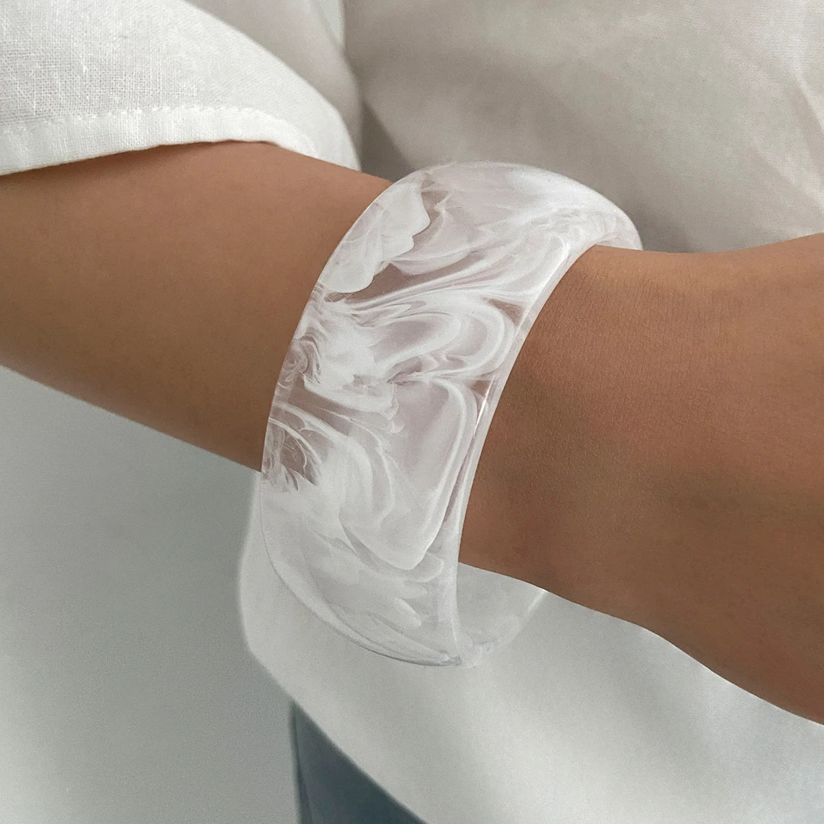 Y2K Kpop Glossy Irregular Thick Resin Acrylic Bangles for Women  2025 New Trend Vintage Arm Bracelets Pulseras Jewelry
