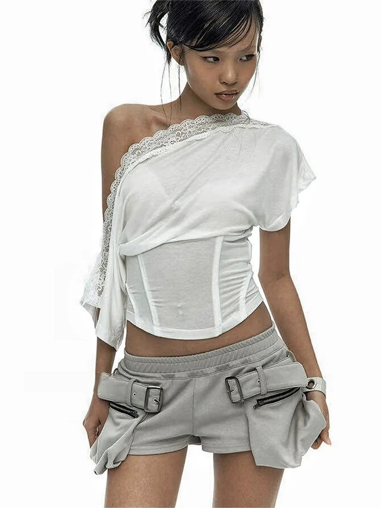 Zipper Pocket Short Women Belt Buckle Decoration Elastic Waist Folds Leisure Hip-Hop Style Hottie Fashion Streetwear