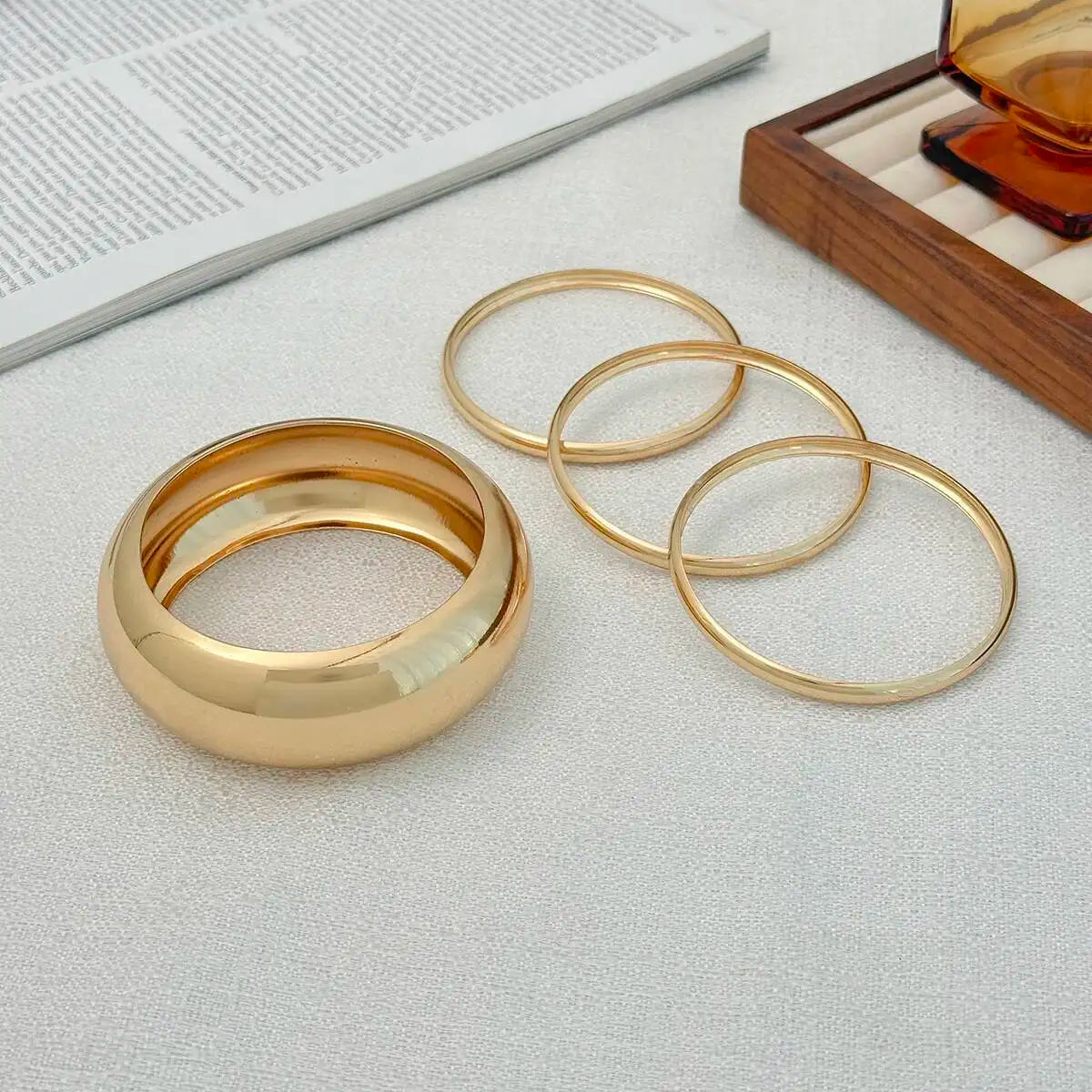 Women's Trendy Minimalism Vintage Stackable Bangle Bracelet Set 4 Styles Daily Charm Temperament Jewelry Accessories Gift