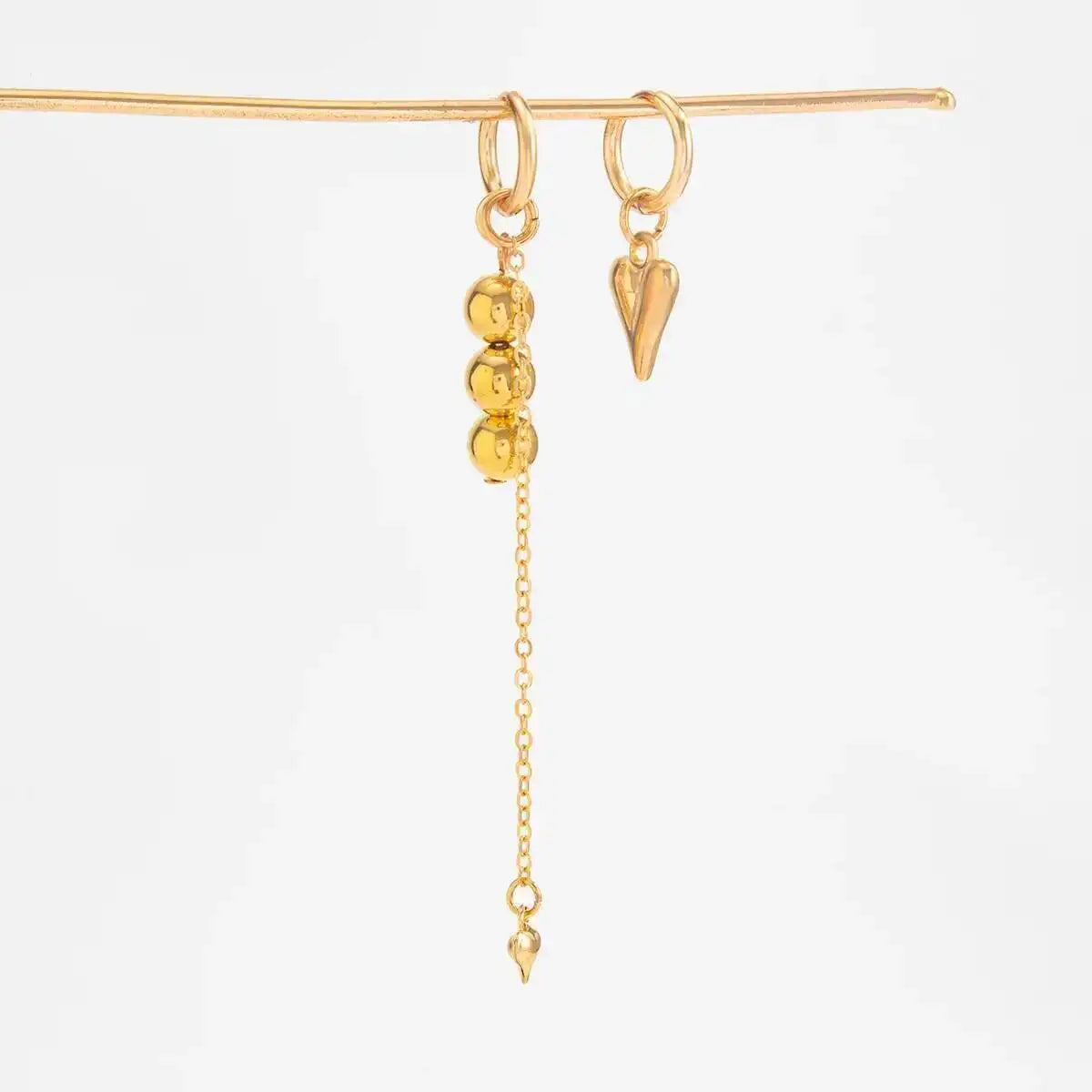 Punk Peach Heart CCB Bead Pendant Ear Clip Cartilage Clip Earring Women Trendy Elegant Gold Color Earing Y2K Jewelry