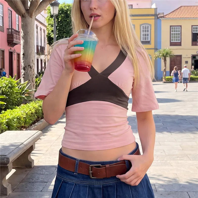 Womens Contrast Color Cross V Neck Short Sleeve Crop Tee Slim Fitted Patchwork Tshirt Summer Casual Y2K Cropped Top