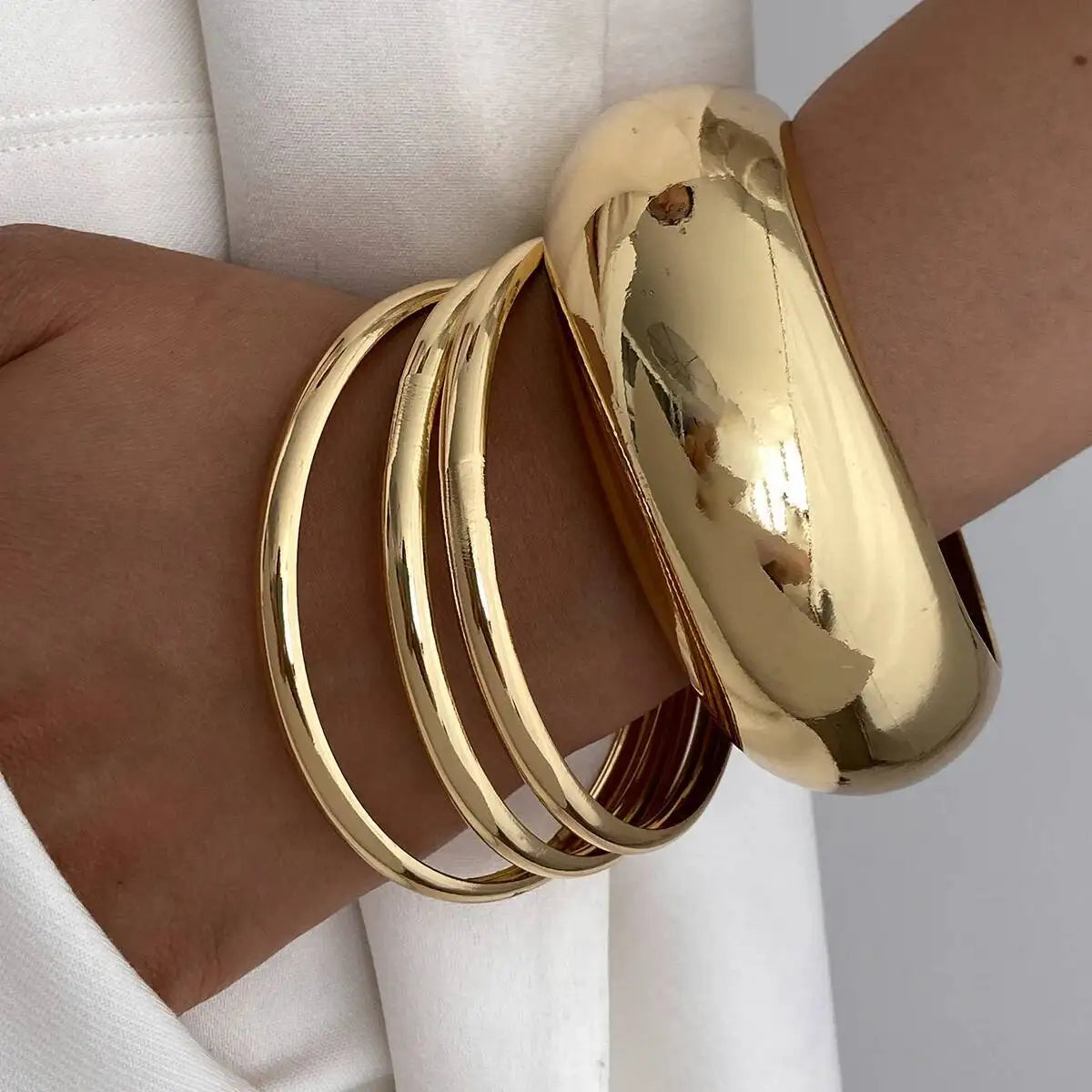 Women's Trendy Minimalism Vintage Stackable Bangle Bracelet Set 4 Styles Daily Charm Temperament Jewelry Accessories Gift