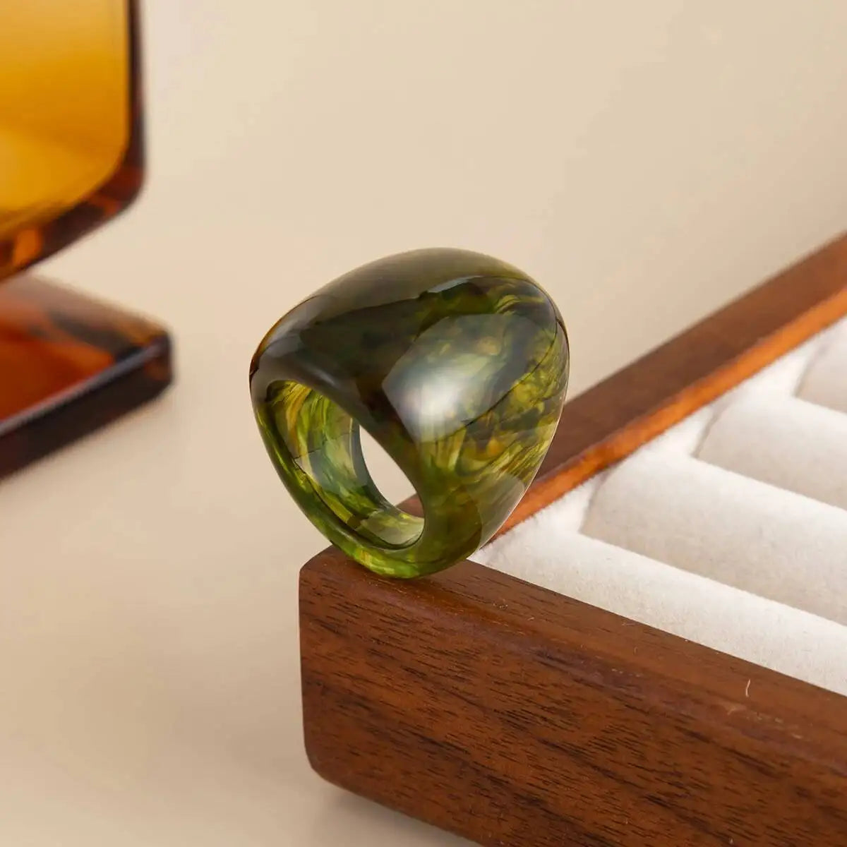 Boho Smudging Chunky Finger Rings for Women Fashion Irregular Acrylic Resin Water Drop Oval Knuckle Y2K Jewelry Gift