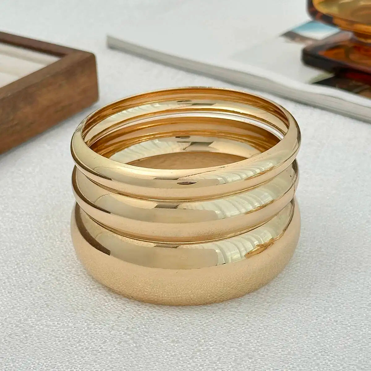 Women's Minimalist Glossy Big round Punk Bangle Bracelet Geometry Metal Stackable Wide Party Jewelry Accessory