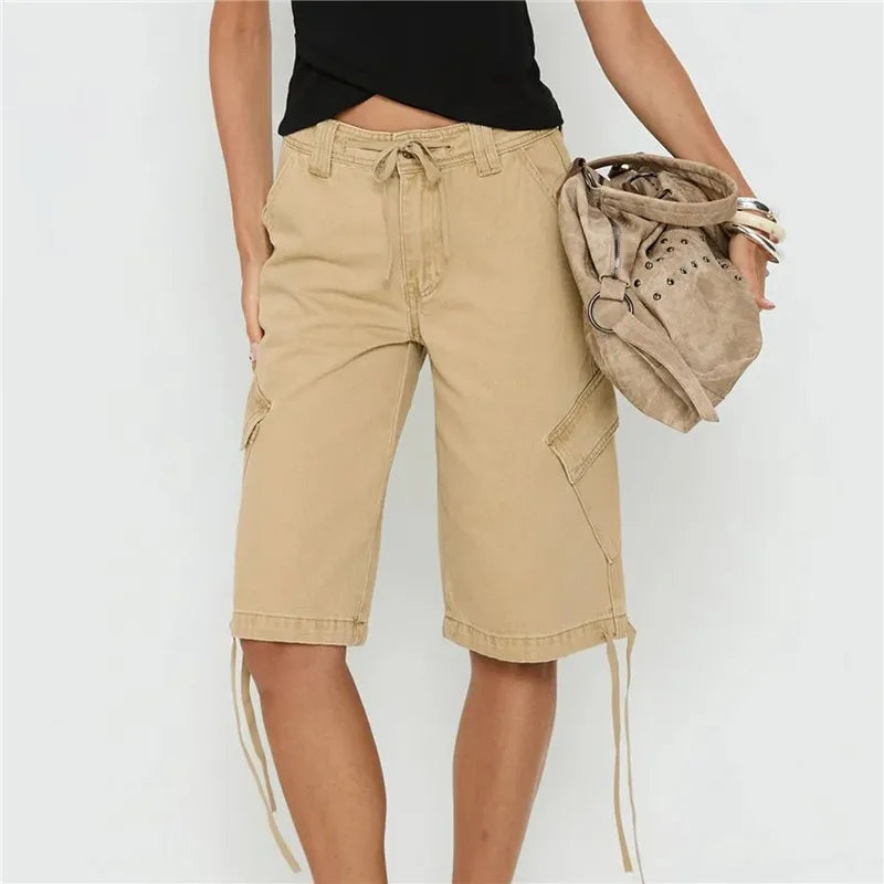Women's Y2K Low Waist Cargo Bermuda Shorts Drawstring Tie Hem Knee Length Pants with Pockets Casual Loose Fit Streetwear