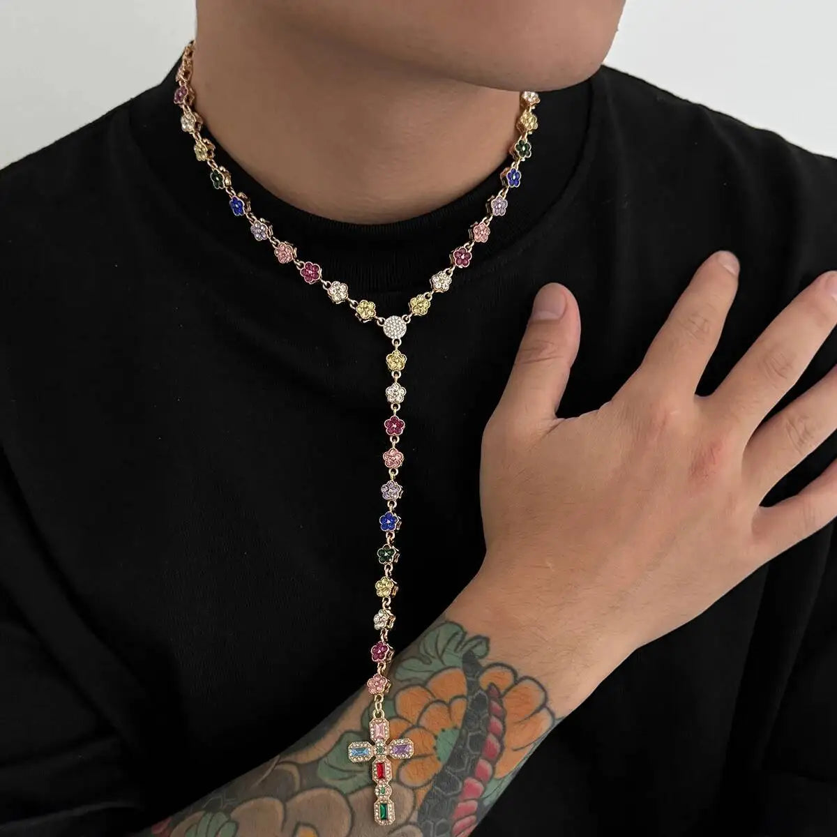 Luxury Colorful Rhinestone Jesus Cross Pendant Necklace Y2K Hip Hop Style Unisex Couple Chokers Fashion Jewelry for Men