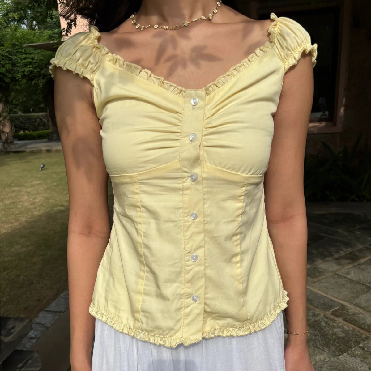 Ruffles Hem Babydoll Vest Women Fairy Grunge Y2K T-shirts Button Front Cap Sleeve Crop Top Vinatge E-Girls Aesthetic Tee