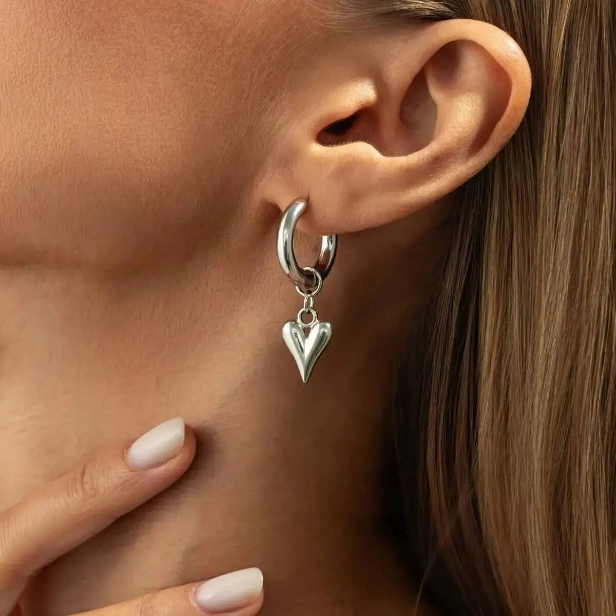 Punk Silver Color Love Heart Pendant Drop Earrings Women's Fashion Tassel Circular Ear Buckle Jewelry Gift Exquisite