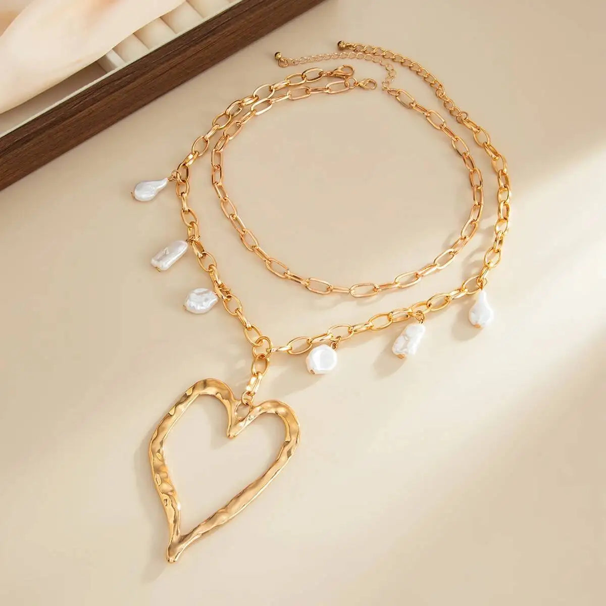 Vintage Large Heart Pendant Choker Necklace for Women, Trendy Boho Imitation Pearl Chain, Wedding Neck Jewelry, New, 2Pcs Set