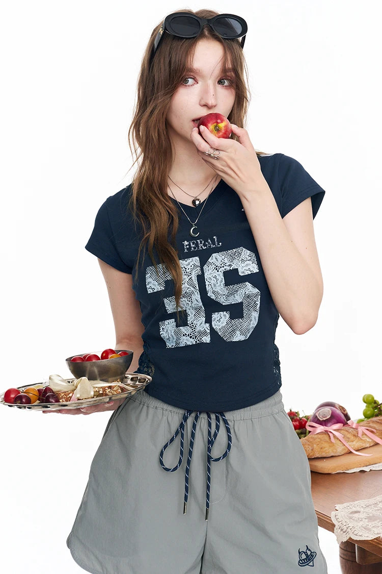 Vintage Lace Number Print T-shirt Slim V Neck Short Sleeve Top, Y2K Casual Fitted Tee, Sporty Graphic Crop T-shirt