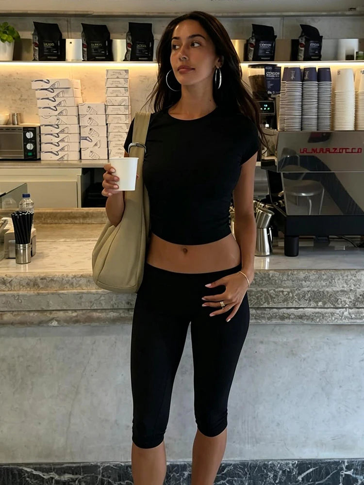 Fashion Classic 2 Piece Set Women Trend Simple O-Neck Short Sleeve Crop T-Shirt+Capri Pants Chic Sport Street Suits