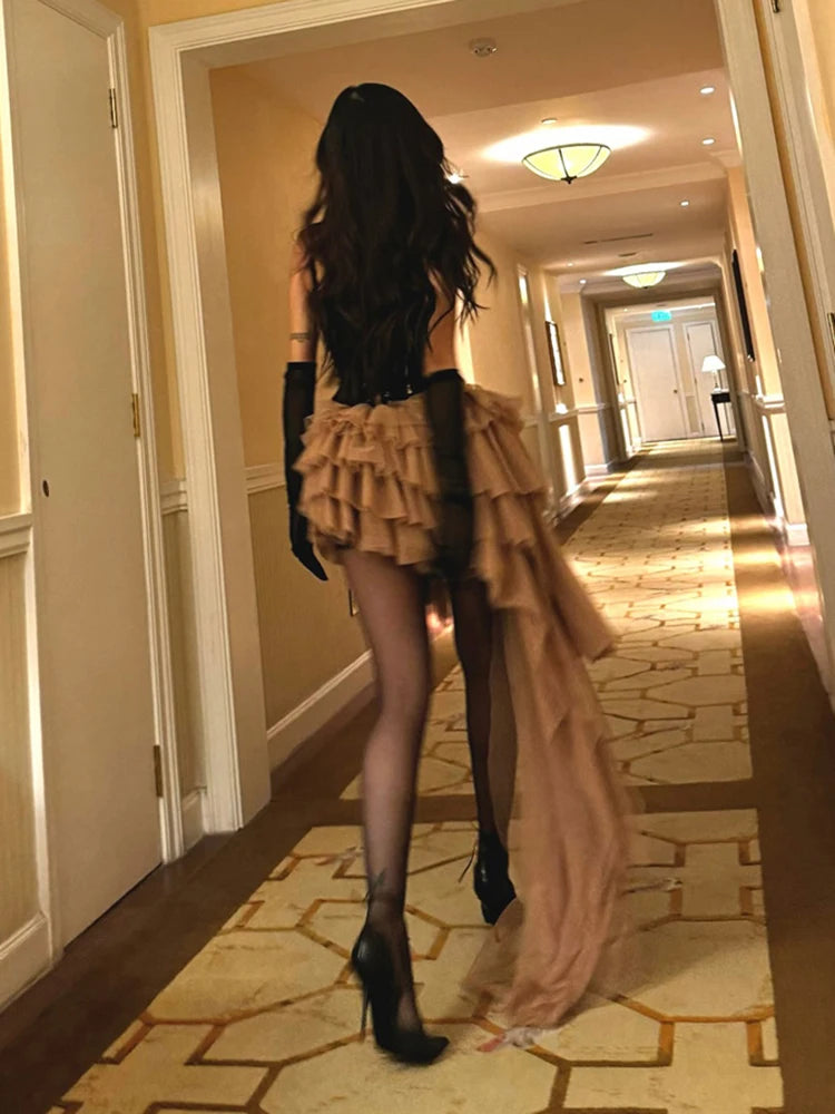 Fashion 2 Piece Set Women Jacquard Patchwork Split Vest+Mesh Ruched Tierred Irregular Hem Applique Skirt Sexy Chic Suits