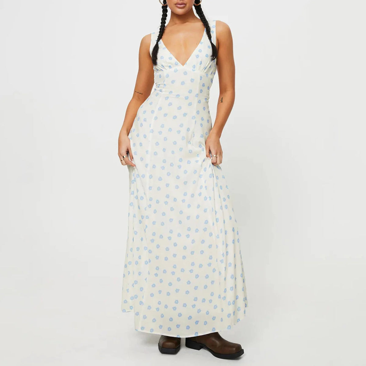 Women Y2k V Neck Maxi Dress Vintage Floral Print Sleeveless Backless Long Dress Bohemian Beach Midi Dress Streetwear