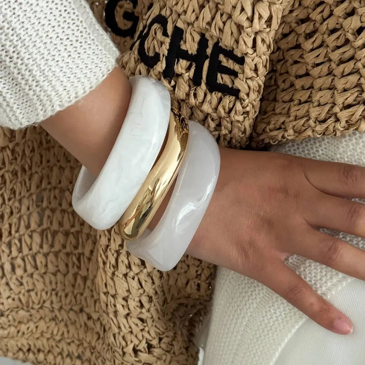 3 Styles Creative Irregular Acrylic Resin Wide Bangle Women Kpop Fashion Stackable Couple Charm Bracelet Steampunk Jewelry