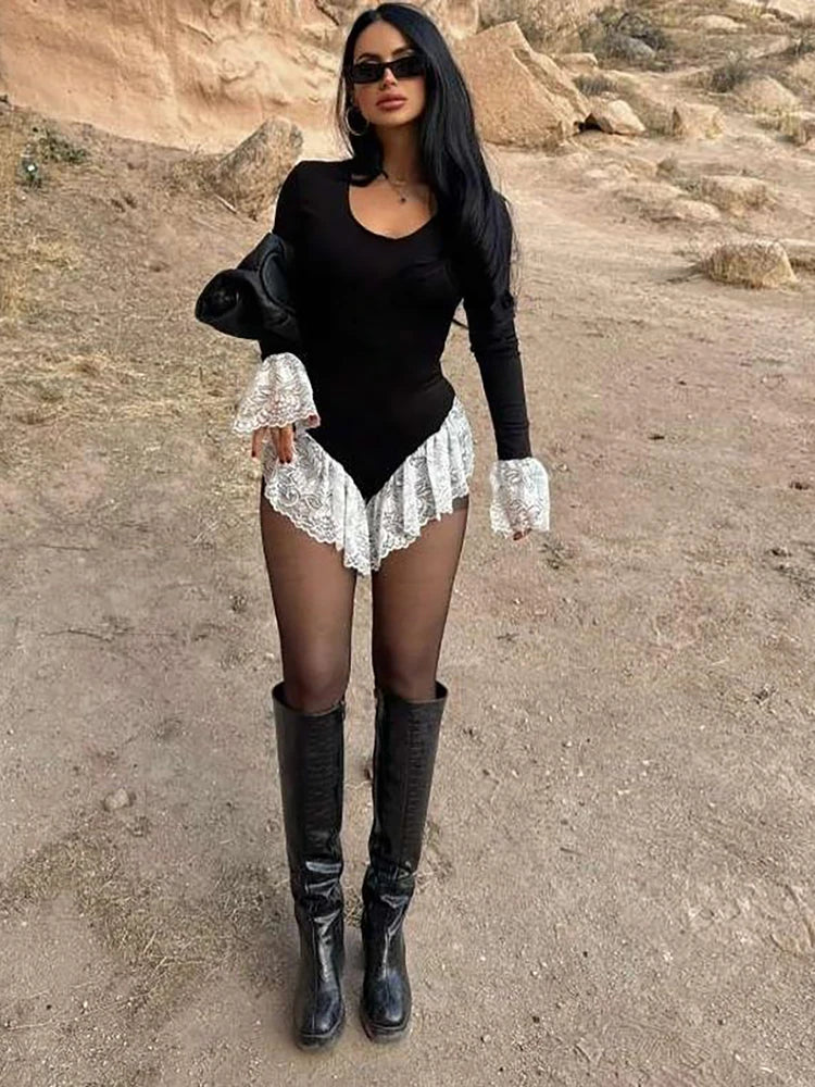 Hottie Lace Patchwork Bodysuit Women U-Neck Jacquard Ruffle Elegant Sexy Simple Fashion Stretch Slim Street Clubwear