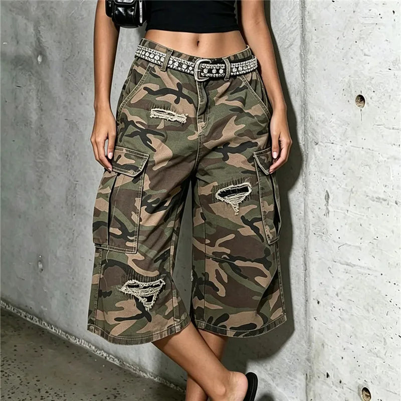 Y2K Hip Hop Camo Cargo Capri Shorts Women Distressed Ripped Multi Side Pocket Baggy Wide Leg Camouflage Streetwear