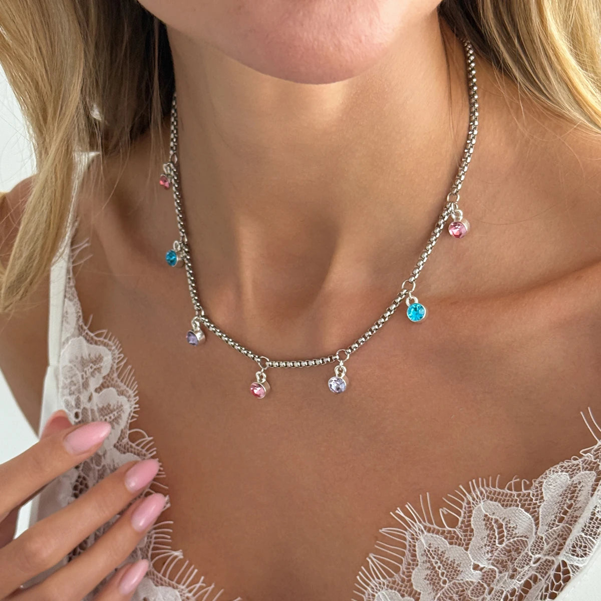 Sweet Colorful Rhinestones Pendant Choker Necklace for Women Cute Adjustable Clavicle Chain Y2K Jewelry Accessories
