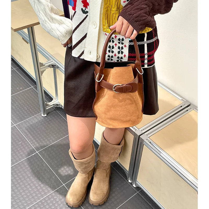2025 Autumn New Arrivals Casual Edgy Style Suede Matte Finish Buckle Crossbody Bucket Bag For Woman