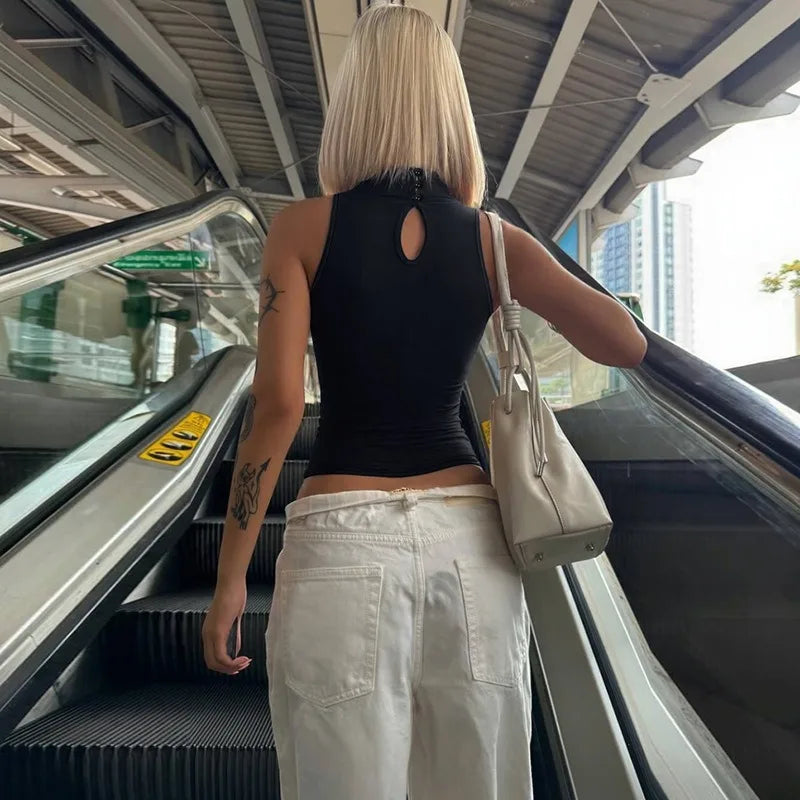 Sexy Black Twisted Sleeveless Tops Woman Clothing Fashion 2025 Summer Tight Fitted Cropped Tank Tops