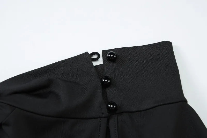 Sexy Black Twisted Sleeveless Tops Woman Clothing Fashion 2025 Summer Tight Fitted Cropped Tank Tops