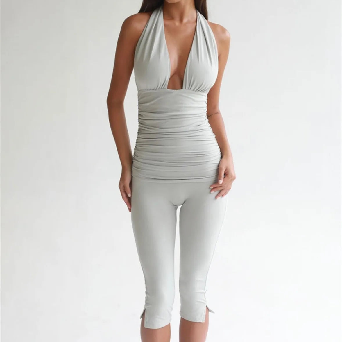 Women's Y2K Sexy Halter Neck Backless Deep V Neck Ruched Bodycon Capri Length Jumpsuit Solid Color Slim Fit Streetwear