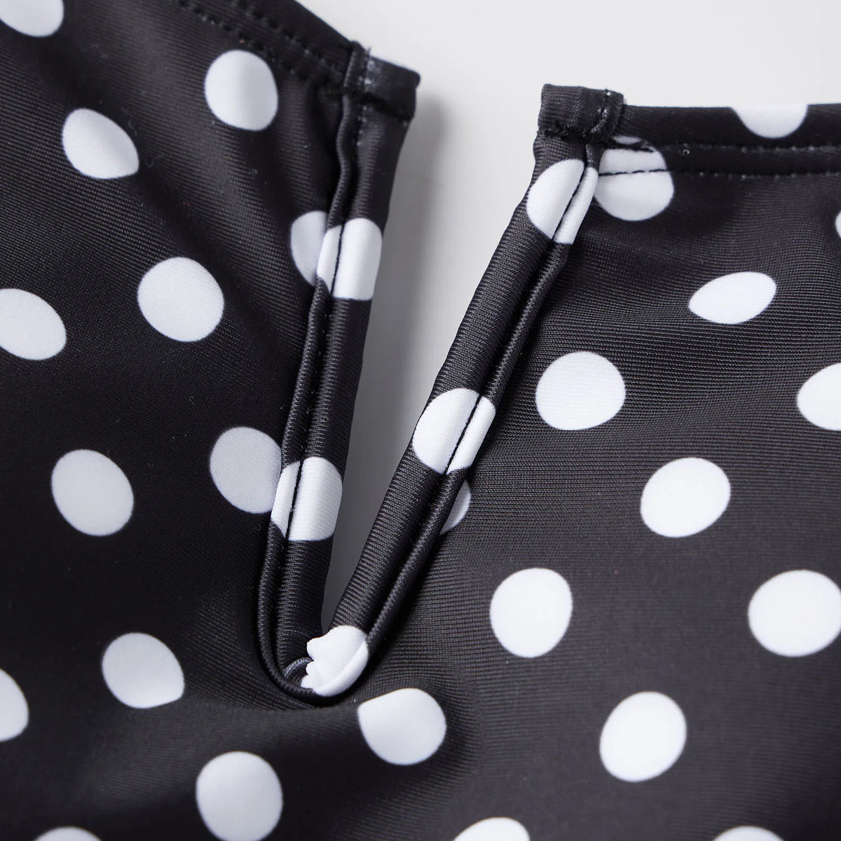 Polka Dot Swimsuit Strapless V Neck Ruffle Trim Tummy Control Bathing Suit for Women Beachwear Summer Vacation PoolParty
