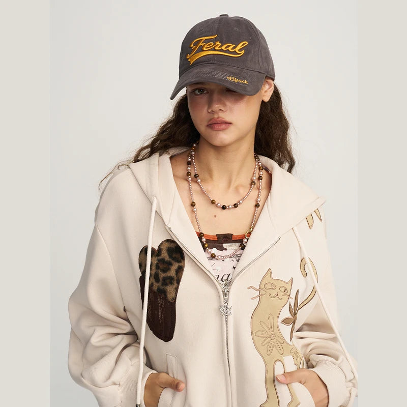 Unisex Grey Baseball Cap with Gold Embroidered Letter, Casual Adjustable Sun Hat for Daily Outdoor Use
