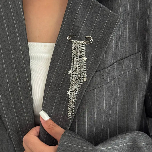 Unique Design Irregular Star Tassel Pendant Brooches Women Vintage Sliver Color Metal Shirt Collar Lapel Pin Accessories