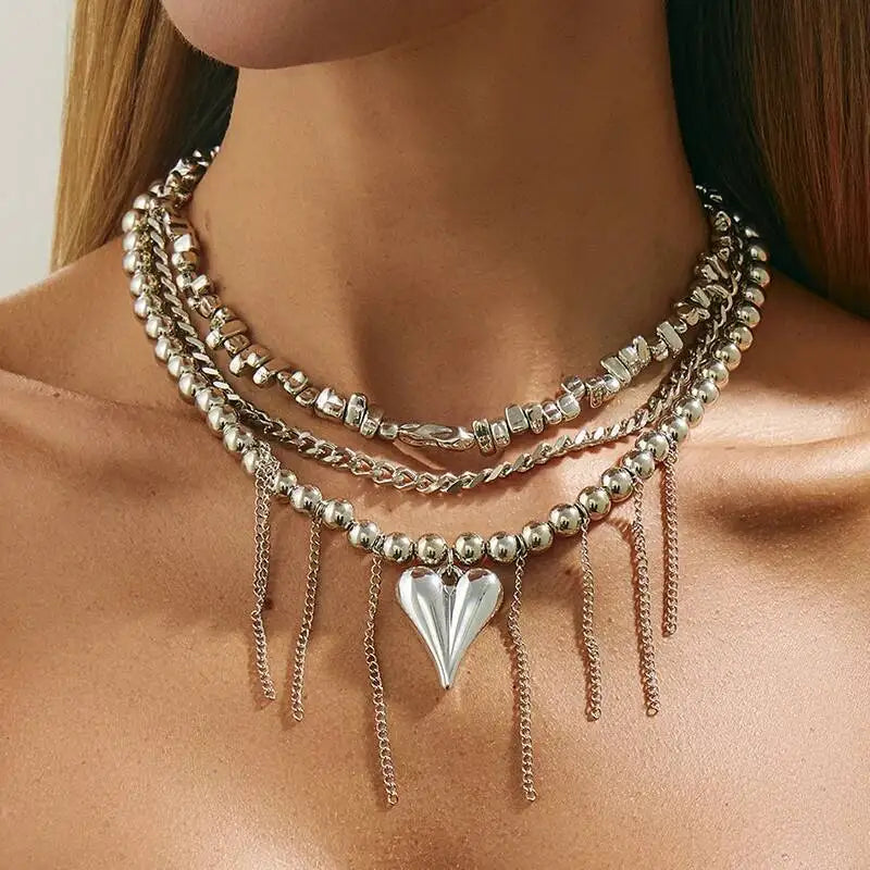 Trendy Exquisite Love Heart Pendant Choker Necklace for Women Boho Silver Color Tassel Metal Chain Wedding Neck Jewelry