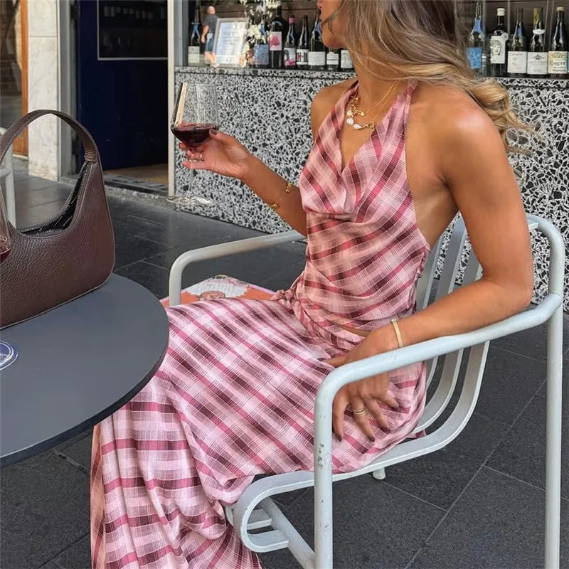 Vintage Plaid Print Halter Neck Two Piece Set Cowl Neck Backless Crop Top and Maxi Skirt Summer Retro Inspired Outfits