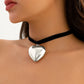 Exaggerated Oversized Love Heart Pendant Short Choker Necklace for Women Multilayer Goth Black Velvet Clavicle Chain Wed Jewelry