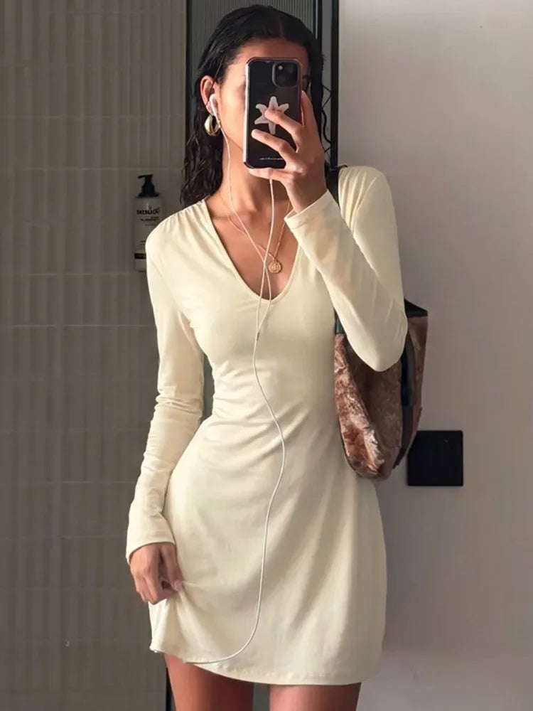 Women Deep V Neck Long Sleeve Sexy Mini Dress Pleated Shoulder Ruched Waist Bodycon Dress Elegant Club Party Dresses