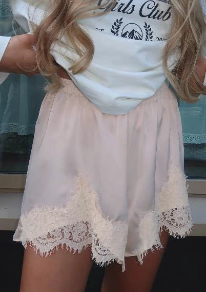 Women Satin Silk Lace Trim Shorts Silky Low Rise Boxer Shorts Y2k Teen Girls Cute Y2K Coquette Lounge Slip Bottoms