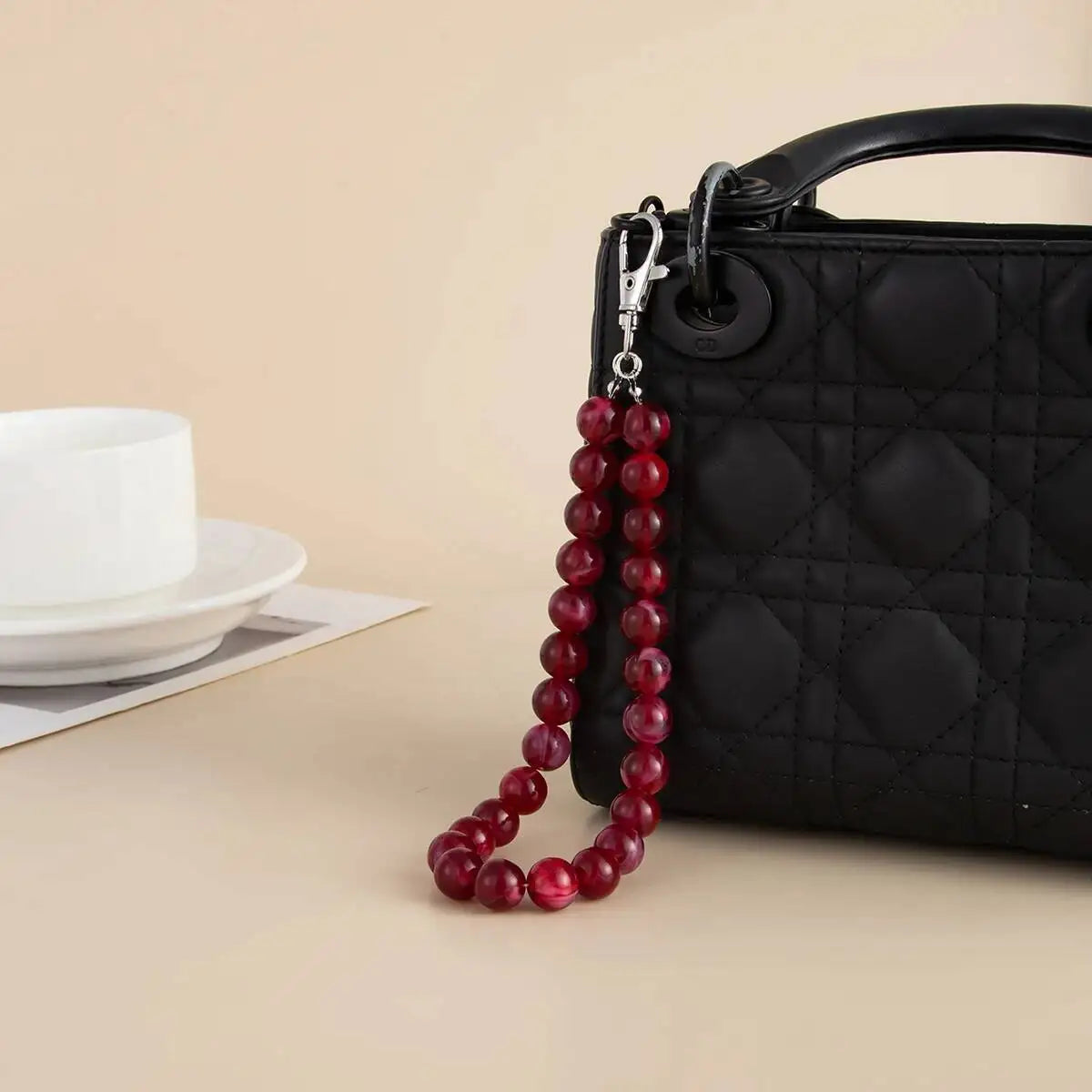 Kpop Fashion Acrylic Beaded Bag Keychain Women Men Exquisite Simple Creative Wallet Chain High Quality Jewelry Accessories