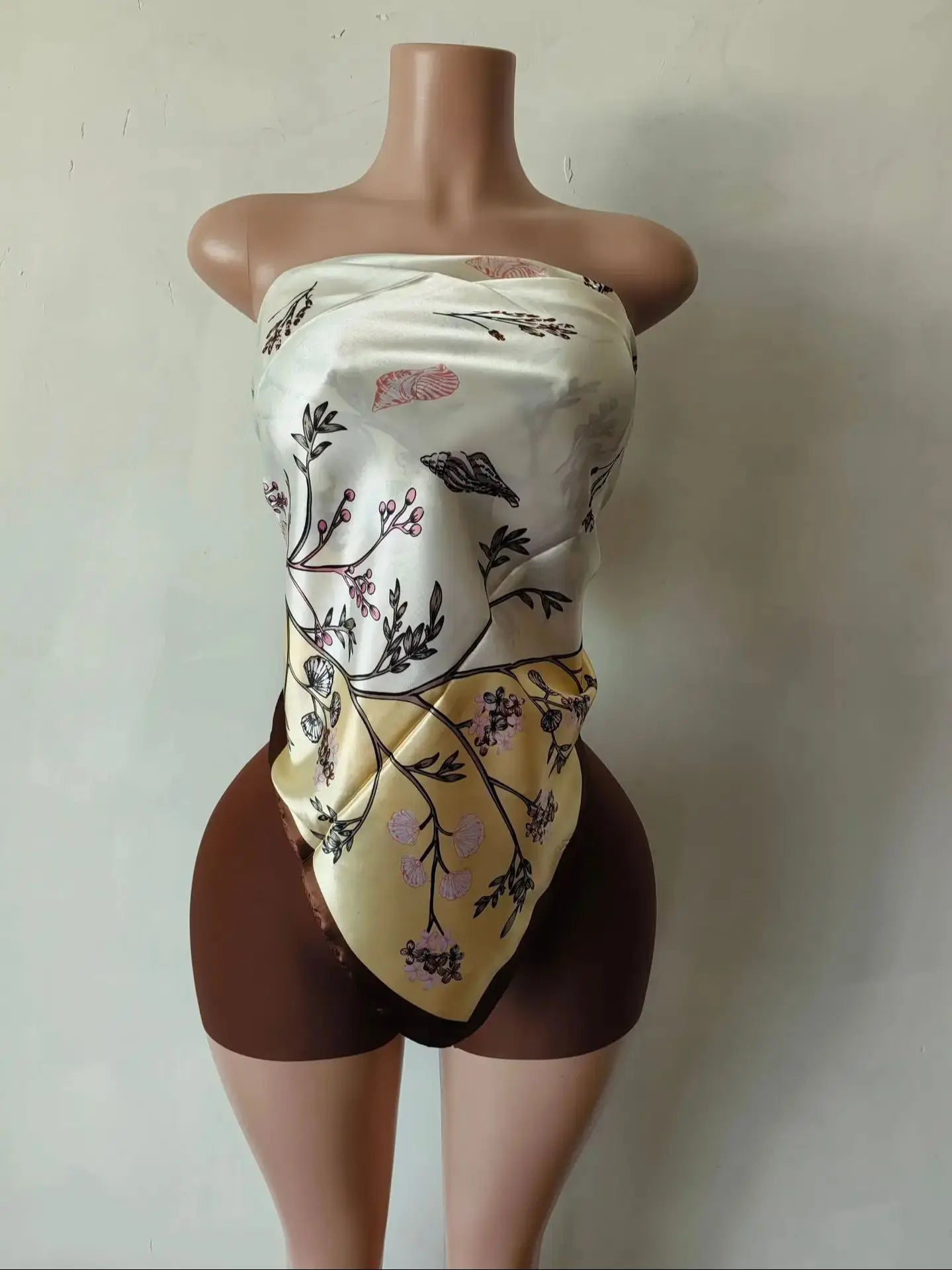 Sexy Hipster Women 2 Piece Set Y2K Summer Colorful Print Strapless Knot Belly Tops+Shorts Matching Midnight Clubwear