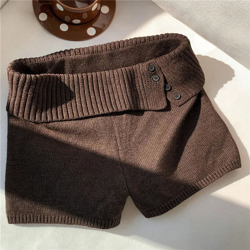 Stylish Button Decor Ribbed Trim Foldover Mid Rise Shorts Women Knit Crochet Micro Shorts Casual Slim Fit Y2K Streetwear
