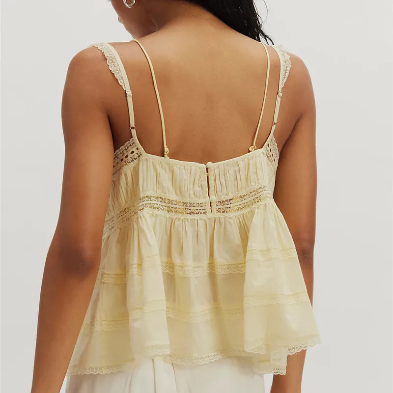 Coquette Lace Trim Tiered Ruffle Camisole Women Spaghetti Strap Babydoll Cami Top for Casual Streetwear Vacation